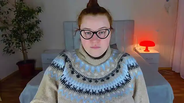 PolinaSalvatore online show from December 2025 01:15:01 PM