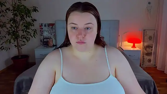 Snapshot of PolinaSalvatore chatting on June 2026 02:45:01 PM PolinaSalvatore online show from June 2026 02:45:01 PM