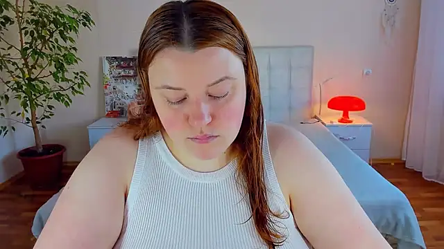 Snapshot of PolinaSalvatore chatting on May 2026 02:50:01 PM PolinaSalvatore online show from May 2026 02:50:01 PM