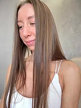 EvaCatt online show from March 2026 03:40:01 AM