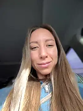 EvaCatt online show from April 2026 03:08:01 AM