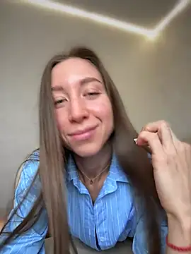 EvaCatt online show from March 2026 03:17:02 AM