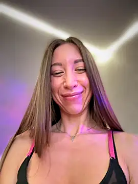 EvaCatt online show from October 2025 03:38:01 AM