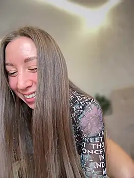 EvaCatt online show from March 2026 03:31:02 AM