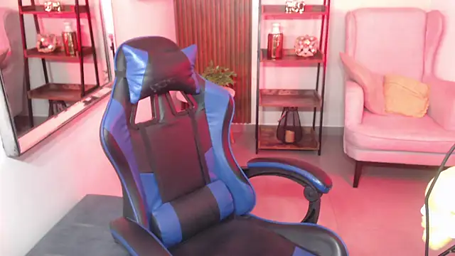 Kenya--Buhle online show from November 2025 06:19:02 PM