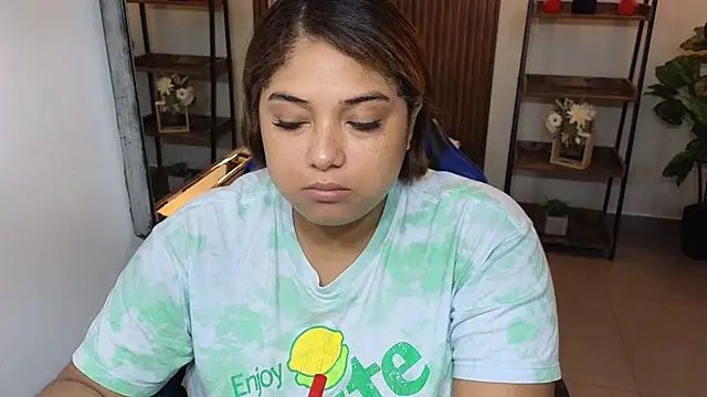 Kenya--Buhle online show from April 2026 11:04:01 AM