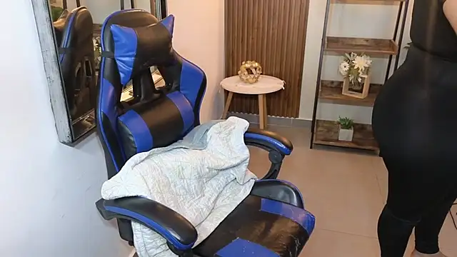 Kenya--Buhle online show from April 2026 11:16:02 AM