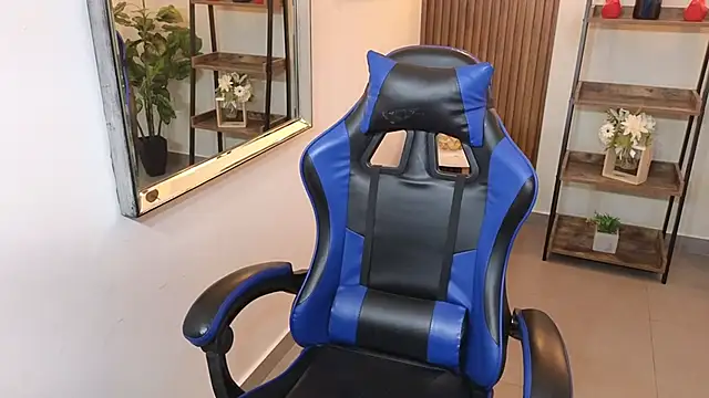 Kenya--Buhle online show from April 2026 11:01:01 AM