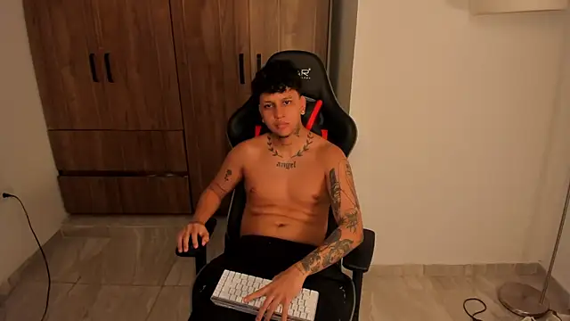 Jake simons online show from November 2025 11:03:01 AM