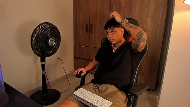 Jake simons online show from February 2026 05:41:01 AM