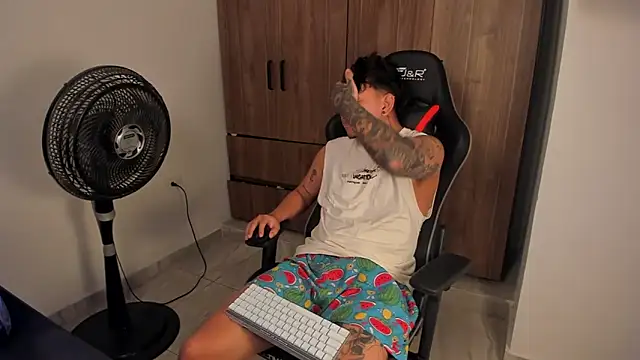 Jake simons online show from March 2026 08:40:01 PM