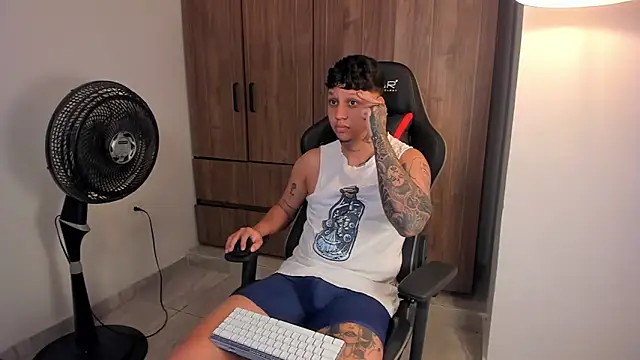 Jake simons online show from March 2026 01:57:02 AM