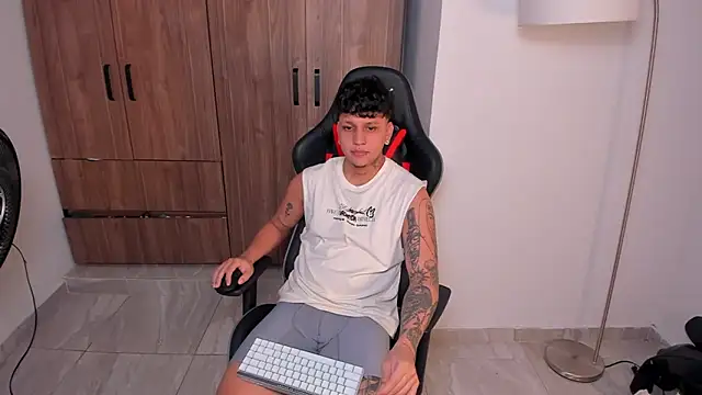 Jake simons online show from November 2025 11:21:01 AM