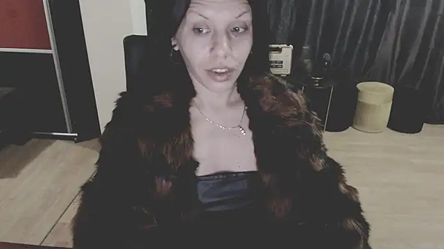 GoldenSasha online show from October 2025 03:15:01 PM