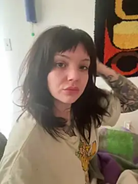 SweetMaisie online show from March 2026 06:03:02 PM