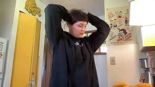 SweetMaisie online show from October 2025 10:33:02 PM