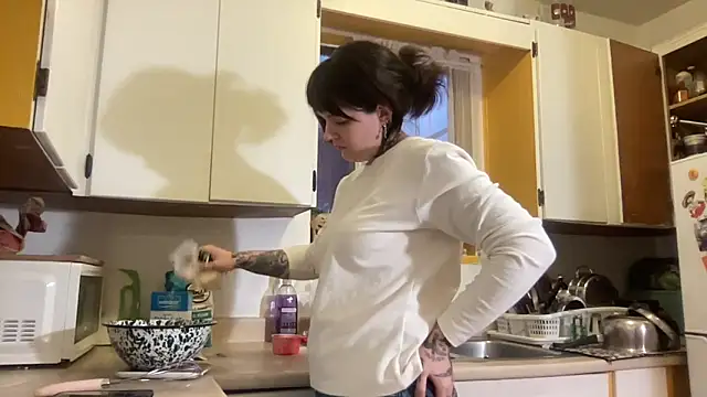 SweetMaisie online show from November 2025 12:22:01 AM