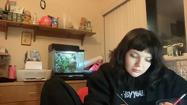 SweetMaisie online show from November 2025 07:01:02 AM