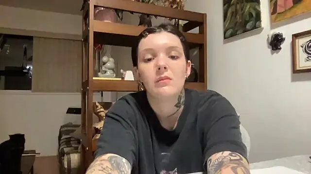 Snapshot of SweetMaisie chatting on September 2025 03:35:01 AM SweetMaisie online show from September 2025 03:35:01 AM