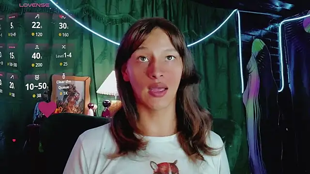 Summer XO online show from February 2026 10:31:01 PM