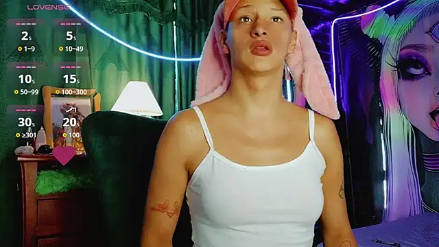 Summer XO online show from March 2026 10:06:02 PM