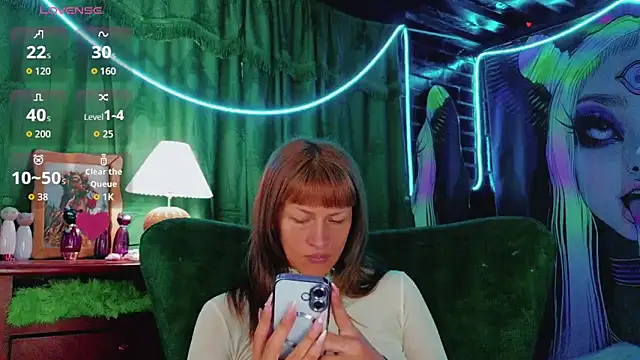 Summer XO online show from March 2026 10:58:01 PM