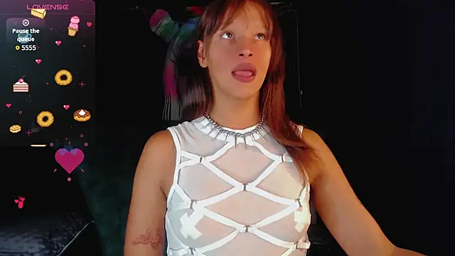 Summer XO online show from January 2026 10:35:02 PM