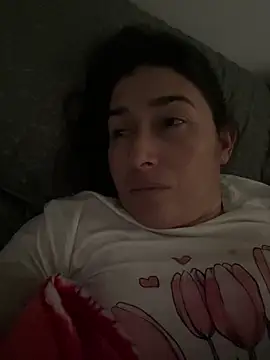 Snapshot of andreaisis2 chatting on April 2026 04:13:02 PM andreaisis2 online show from April 2026 04:13:02 PM