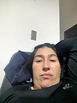 Snapshot of andreaisis2 chatting on December 2025 05:13:01 AM andreaisis2 online show from December 2025 05:13:01 AM