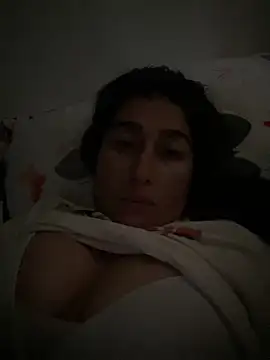 Snapshot of andreaisis2 chatting on January 2026 09:18:01 PM andreaisis2 online show from January 2026 09:18:01 PM