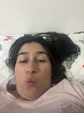 andreaisis2 online show from June 2026 03:06:02 AM