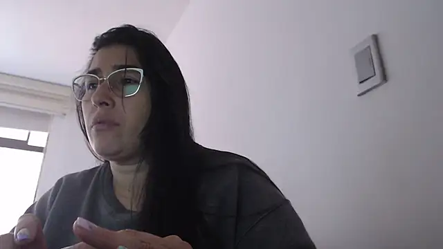 Snapshot of andreaisis2 chatting on January 2026 06:47:02 PM andreaisis2 online show from January 2026 06:47:02 PM