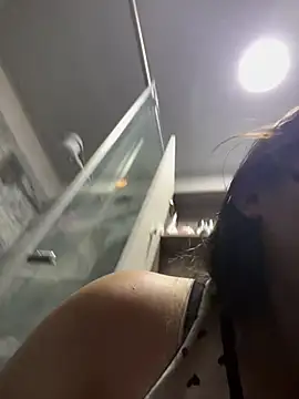 Snapshot of andreaisis2 chatting on February 2026 05:46:02 PM andreaisis2 online show from February 2026 05:46:02 PM