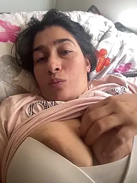 andreaisis2 online show from June 2026 06:51:01 PM