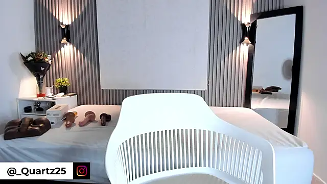 Zafiiraa online show from October 2025 12:13:02 PM