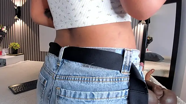 Zafiiraa online show from October 2025 08:02:01 AM