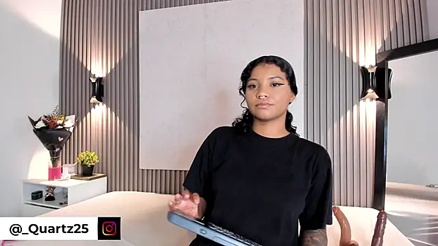 Zafiiraa online show from October 2025 12:29:02 PM