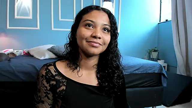 Zafiiraa online show from April 2026 03:51:01 PM