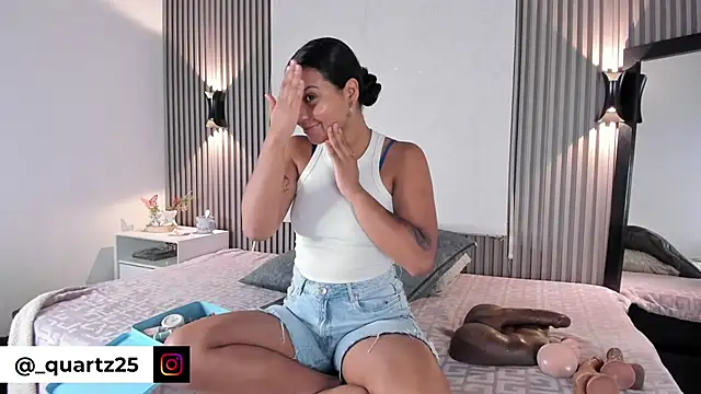 Zafiiraa online show from March 2026 12:05:01 PM