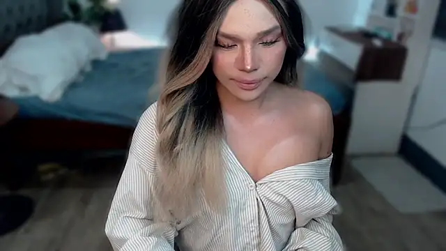 Snapshot of liaa_lurrecams chatting on November 2025 03:26:02 PM liaa lurrecams online show from November 2025 03:26:02 PM