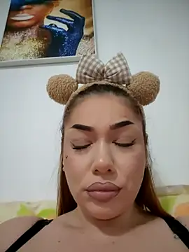 Snapshot of Ella_sweety chatting on July 2026 08:08:02 PM Ella sweety online show from July 2026 08:08:02 PM