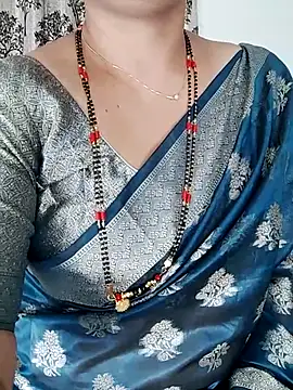 Snapshot of Indian_desi_wife chatting on July 2026 04:13:01 PM Indian desi wife online show from July 2026 04:13:01 PM