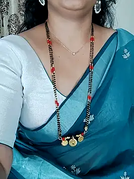 Snapshot of Indian_desi_wife chatting on June 2026 02:34:02 AM Indian desi wife online show from June 2026 02:34:02 AM