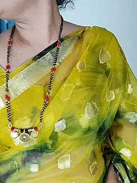 Indian desi wife online show from October 2025 03:39:01 AM