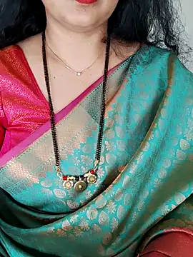 Snapshot of Indian_desi_wife chatting on February 2026 02:00:01 AM Indian desi wife online show from February 2026 02:00:01 AM