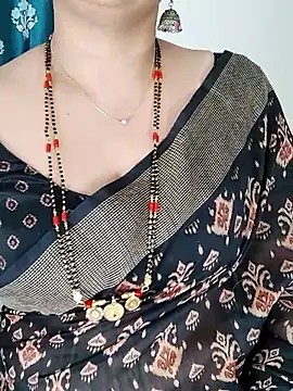 Snapshot of Indian_desi_wife chatting on February 2026 04:08:01 PM Indian desi wife online show from February 2026 04:08:01 PM