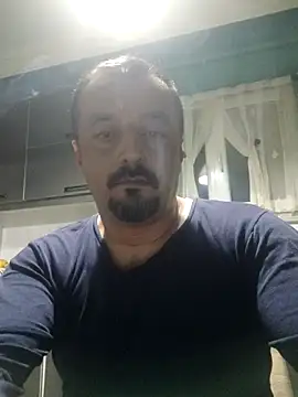 serkan201852 online show from February 2025 09:04:01 PM