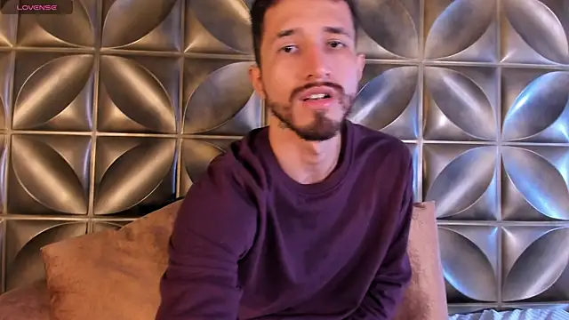 sam bisex online show from April 2026 04:08:01 AM