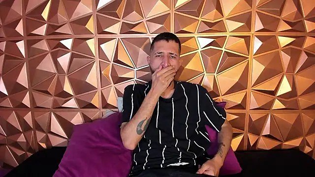 sam bisex online show from February 2026 02:34:02 AM