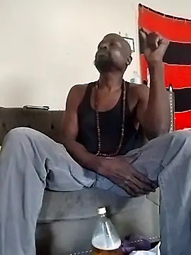 Snapshot of Daddy_hook chatting on September 2025 10:28:02 PM Daddy hook online show from September 2025 10:28:02 PM